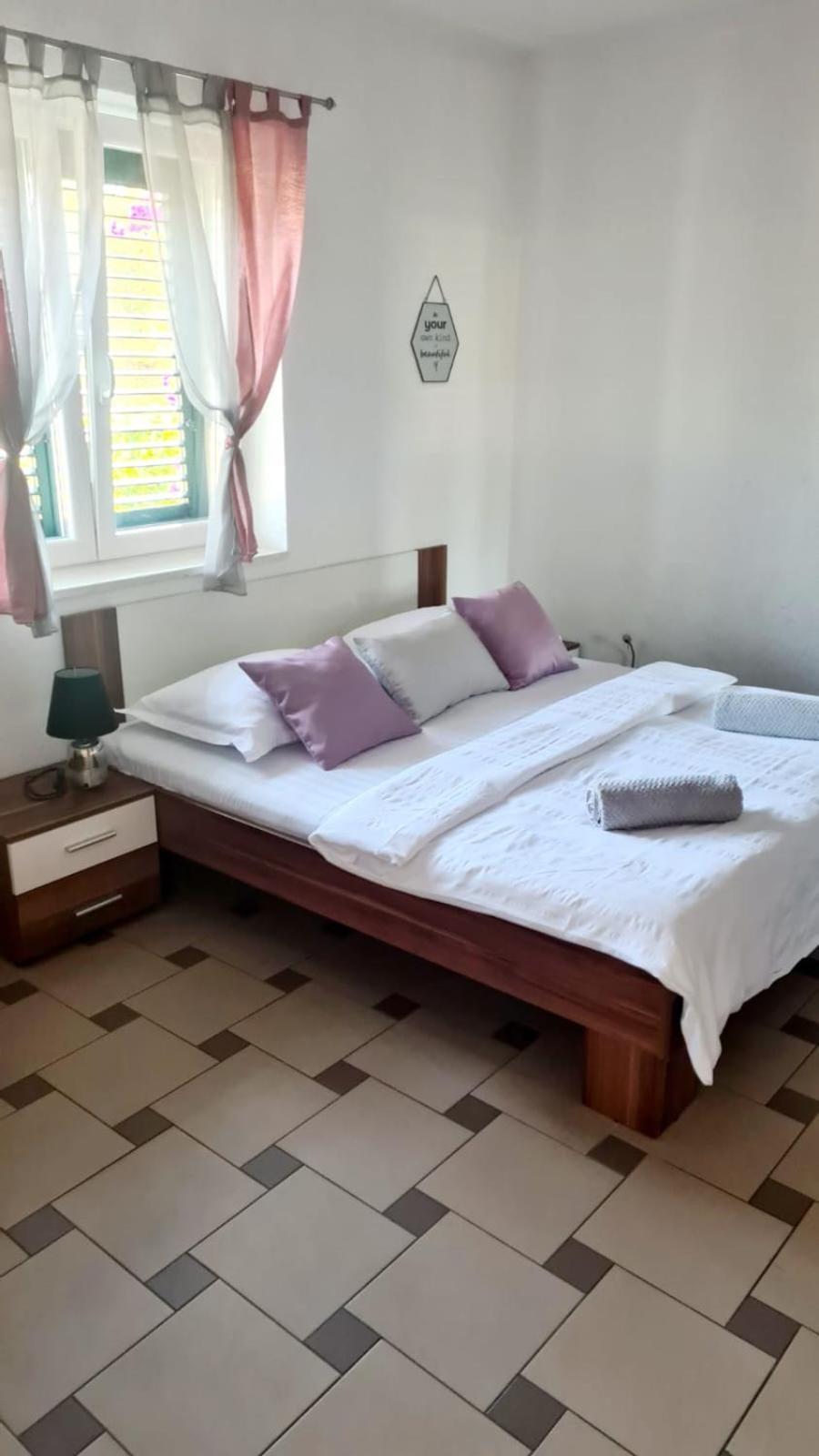 Apartment Afrika Макарска Экстерьер фото